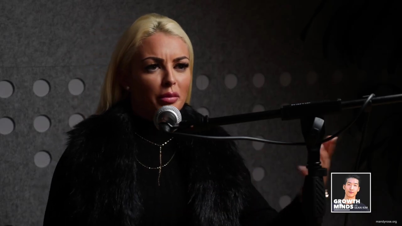 WWE_Superstar_Mandy_Rose_on_Dealing_With_People_Who_Underestimate_You_mp43051.jpg