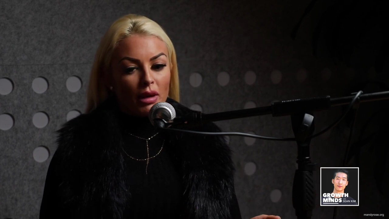 WWE_Superstar_Mandy_Rose_on_Dealing_With_People_Who_Underestimate_You_mp43053.jpg