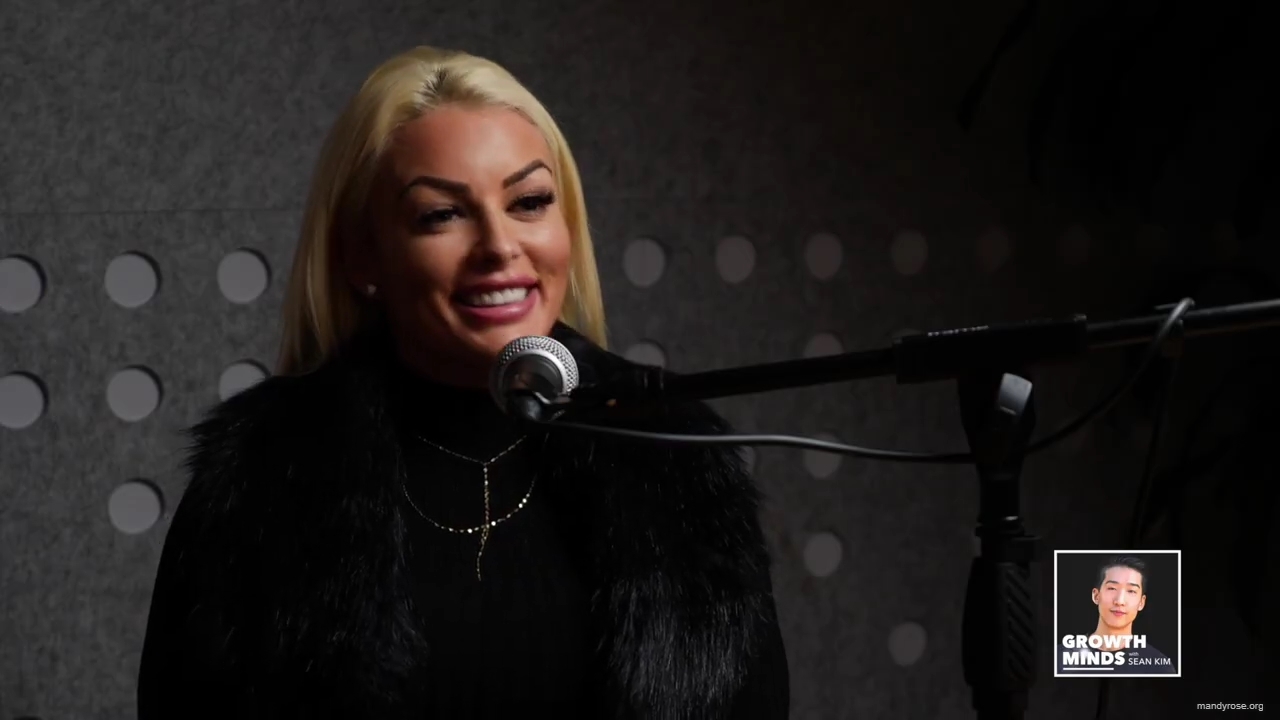 WWE_Superstar_Mandy_Rose_on_Dealing_With_People_Who_Underestimate_You_mp43085.jpg