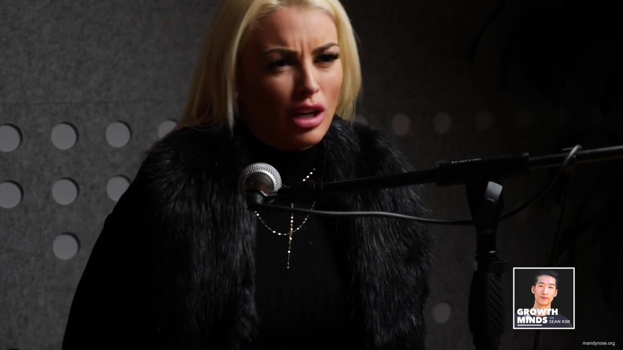 WWE_Superstar_Mandy_Rose_on_Dealing_With_People_Who_Underestimate_You_mp43123.jpg