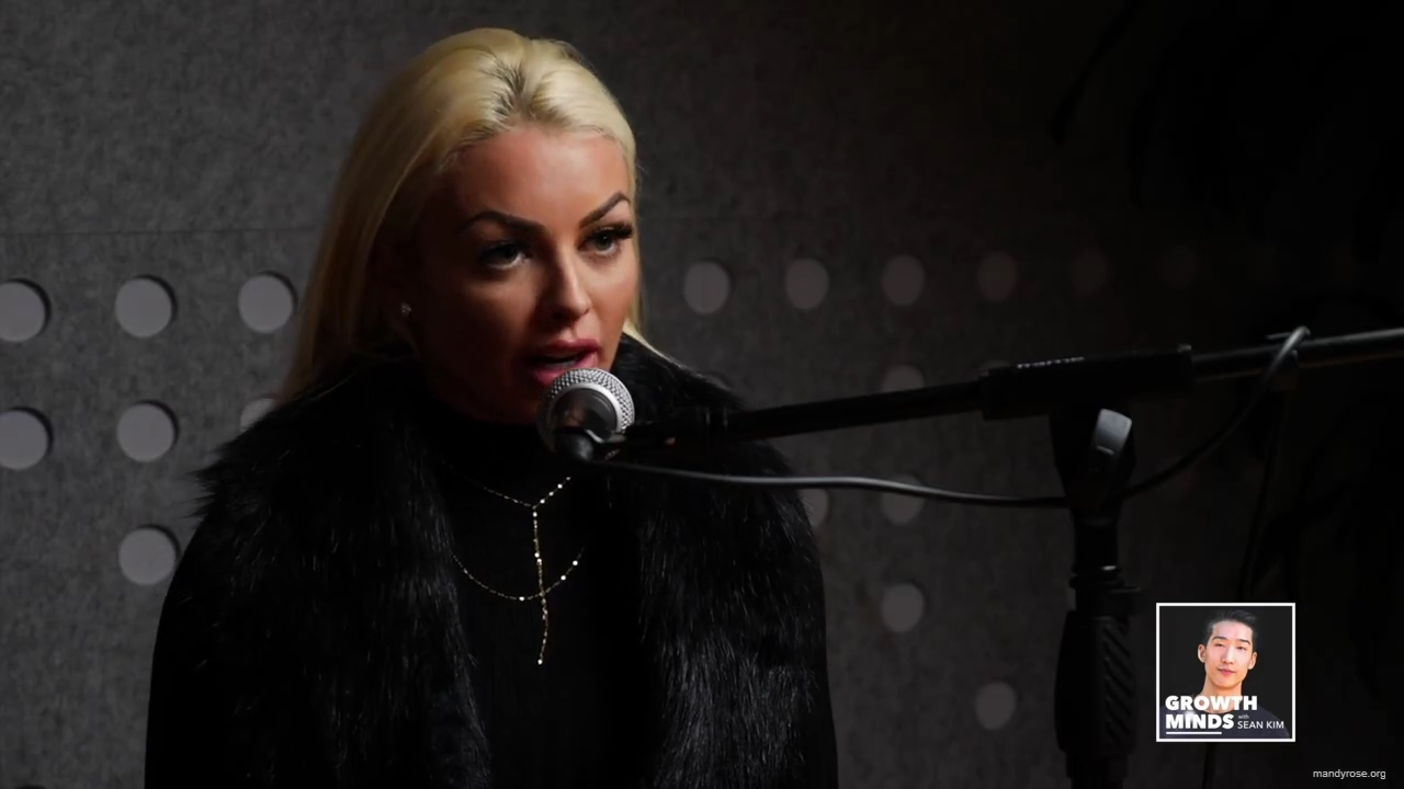 WWE_Superstar_Mandy_Rose_on_Dealing_With_People_Who_Underestimate_You_mp43135.jpg