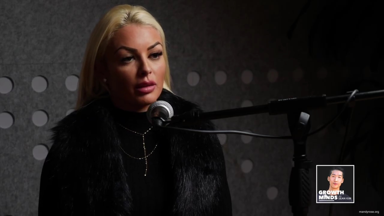 WWE_Superstar_Mandy_Rose_on_Dealing_With_People_Who_Underestimate_You_mp43140.jpg