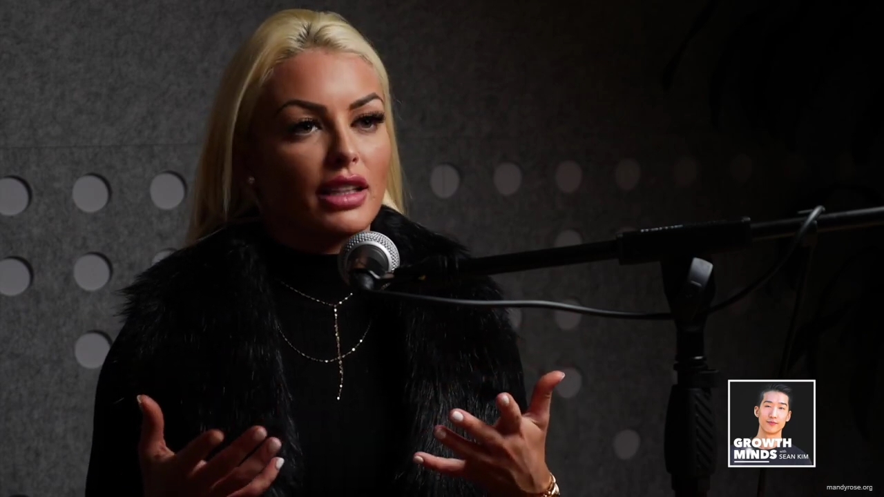 WWE_Superstar_Mandy_Rose_on_Dealing_With_People_Who_Underestimate_You_mp43146.jpg