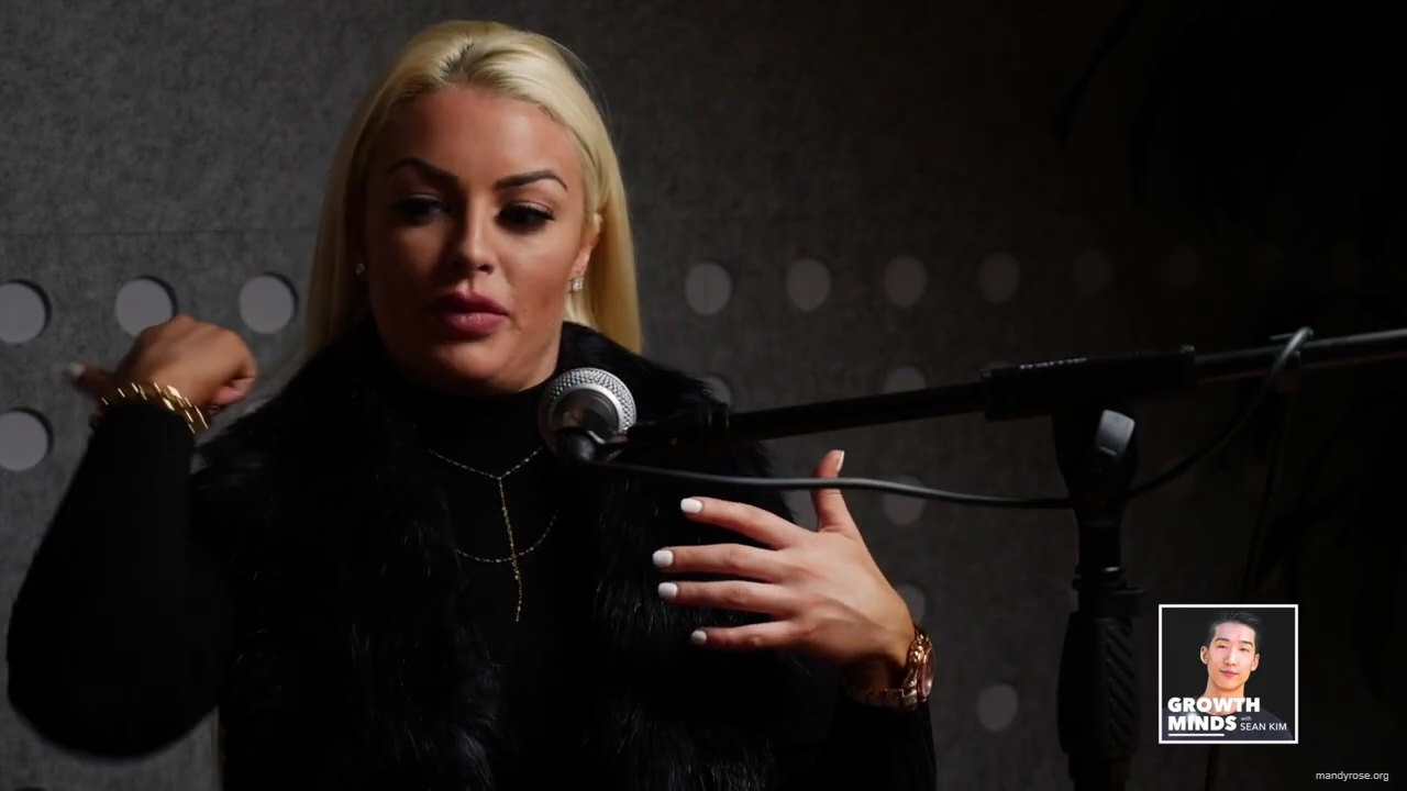 WWE_Superstar_Mandy_Rose_on_Dealing_With_People_Who_Underestimate_You_mp43159.jpg
