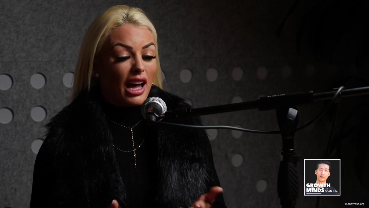 WWE_Superstar_Mandy_Rose_on_Dealing_With_People_Who_Underestimate_You_mp43161.jpg