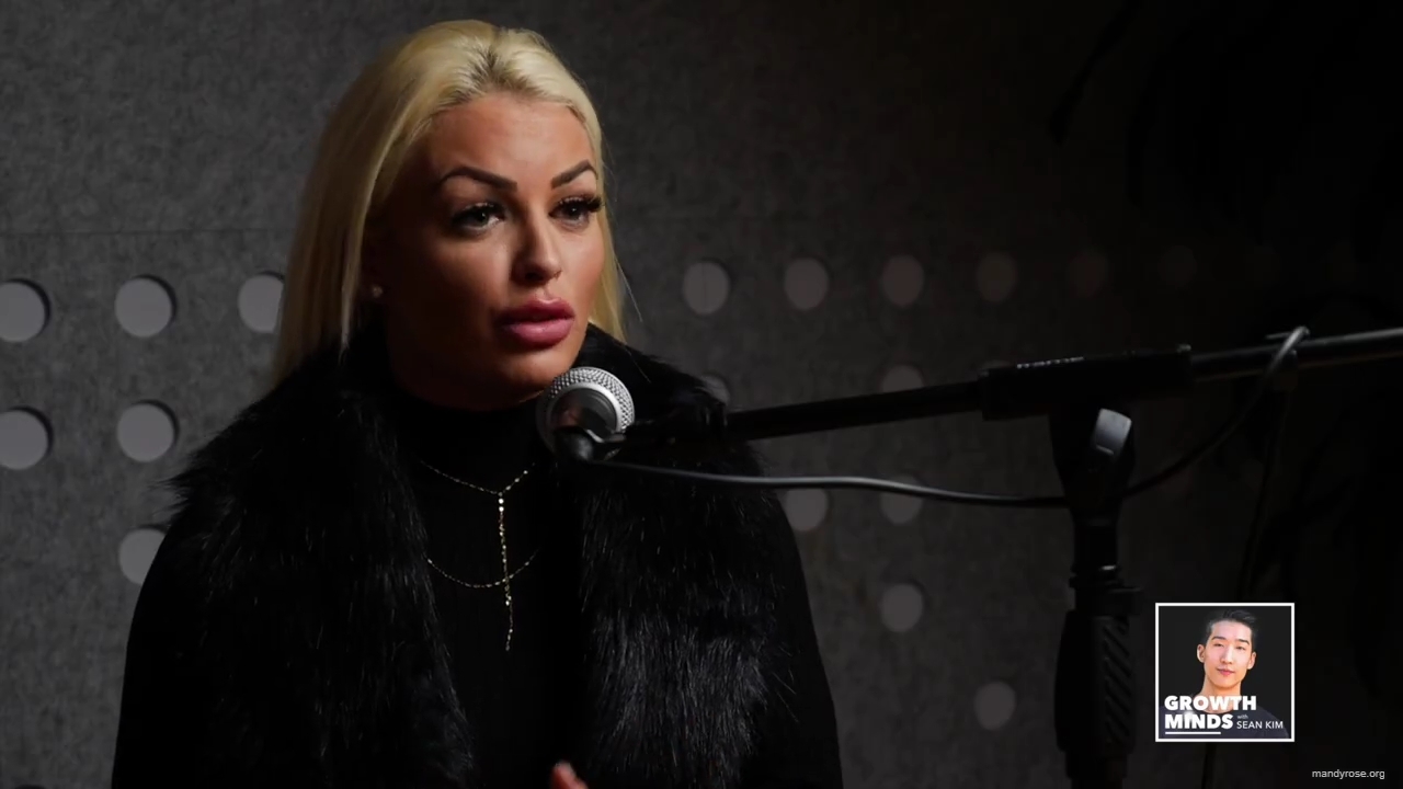 WWE_Superstar_Mandy_Rose_on_Dealing_With_People_Who_Underestimate_You_mp43162.jpg