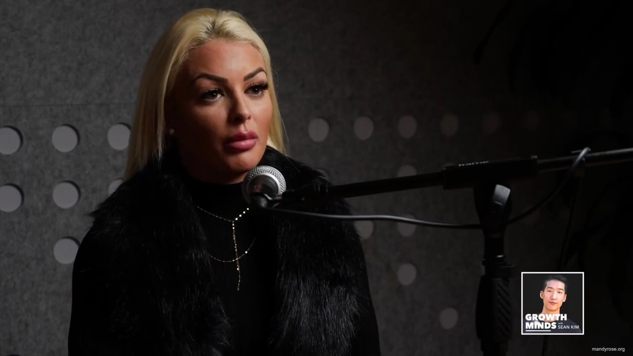 WWE_Superstar_Mandy_Rose_on_Dealing_With_People_Who_Underestimate_You_mp43166.jpg