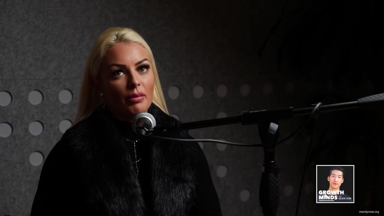WWE_Superstar_Mandy_Rose_on_Dealing_With_People_Who_Underestimate_You_mp43180.jpg
