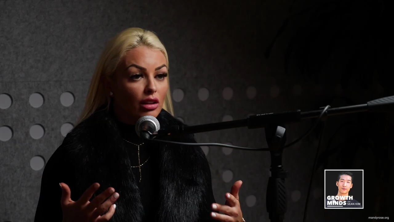 WWE_Superstar_Mandy_Rose_on_Dealing_With_People_Who_Underestimate_You_mp43183.jpg