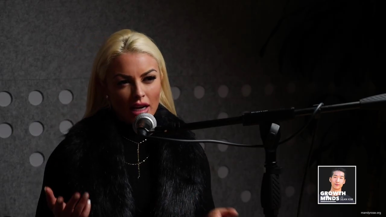 WWE_Superstar_Mandy_Rose_on_Dealing_With_People_Who_Underestimate_You_mp43186.jpg