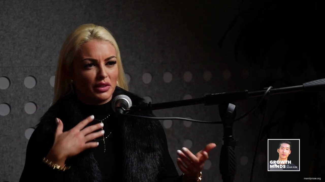 WWE_Superstar_Mandy_Rose_on_Dealing_With_People_Who_Underestimate_You_mp43195.jpg