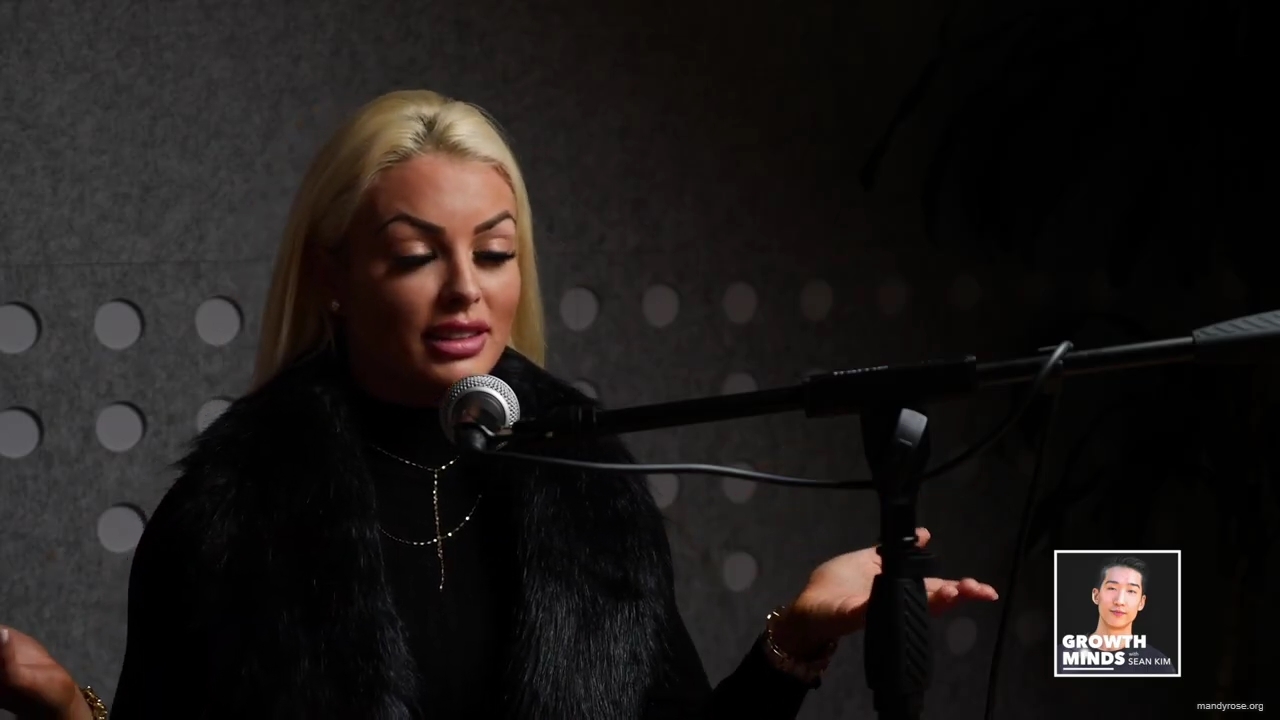 WWE_Superstar_Mandy_Rose_on_Dealing_With_People_Who_Underestimate_You_mp43202.jpg