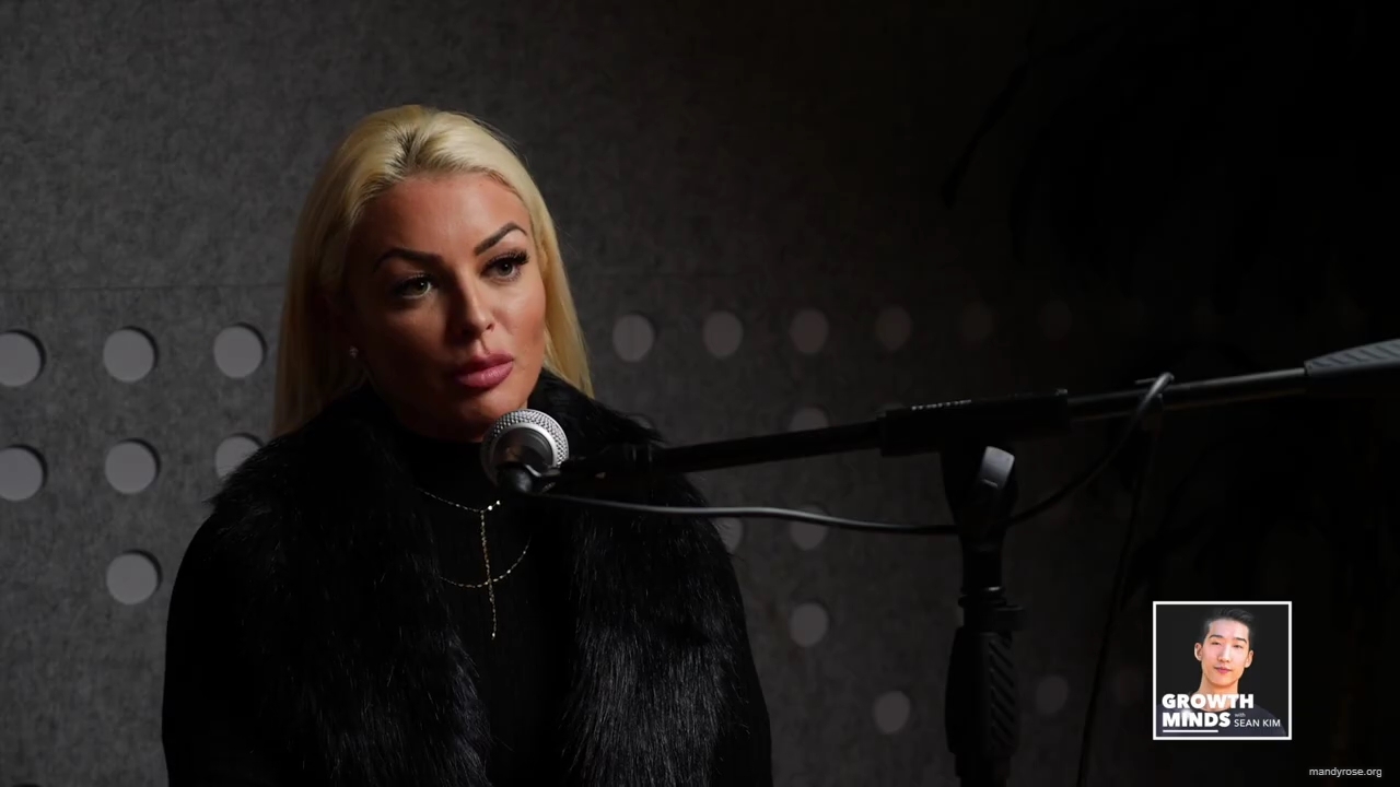 WWE_Superstar_Mandy_Rose_on_Dealing_With_People_Who_Underestimate_You_mp43212.jpg