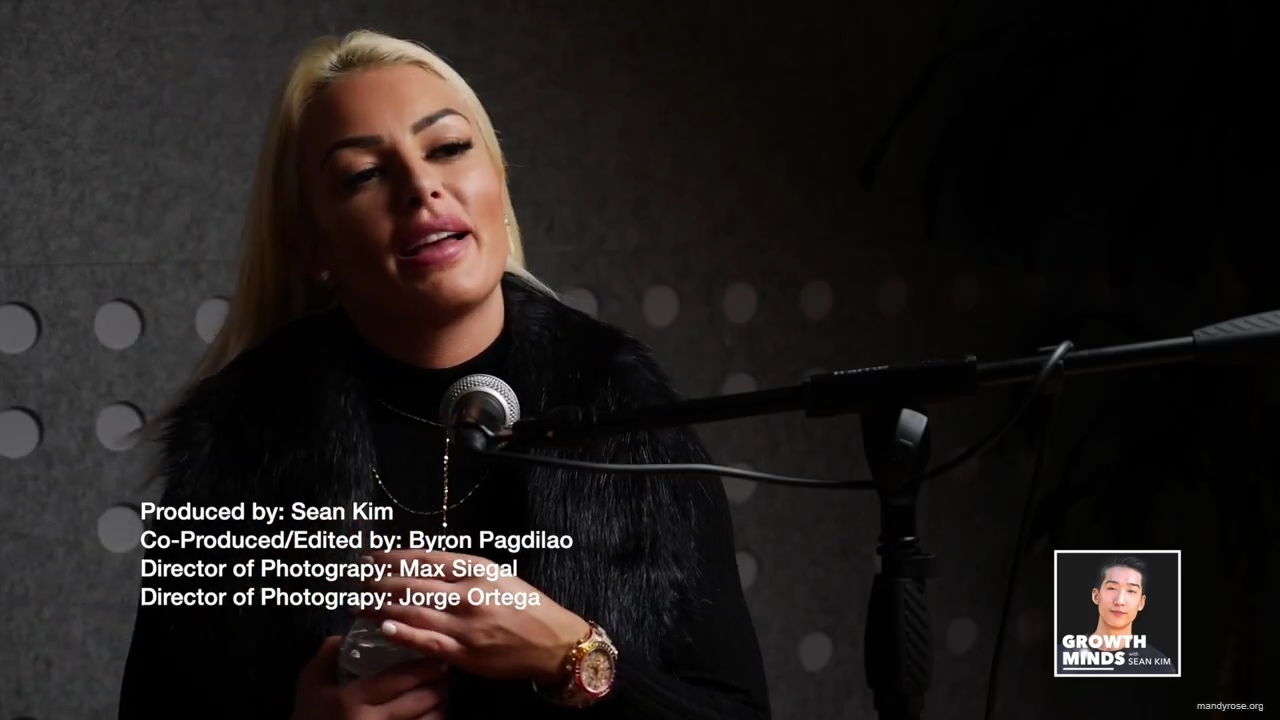 WWE_Superstar_Mandy_Rose_on_Dealing_With_People_Who_Underestimate_You_mp43227.jpg