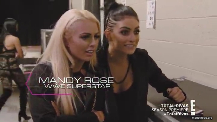 WWE_Total_Divas_S09E01_mp40019.jpg