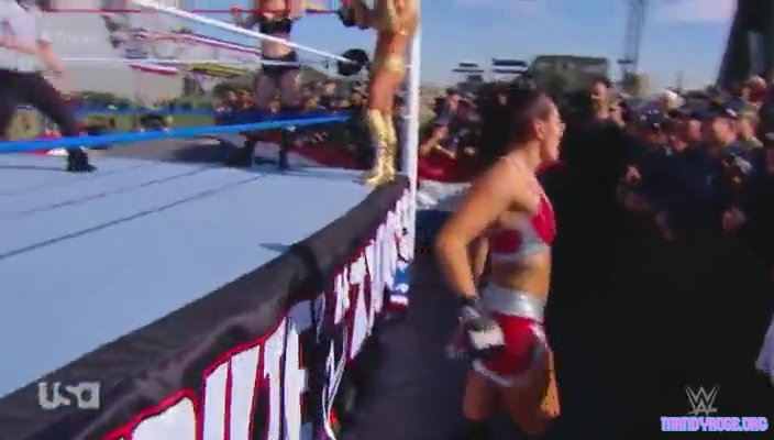 WWE_Tribute_To_The_Troops_2017_12_14_HDTV_x264-NWCHD_mp40201.jpg