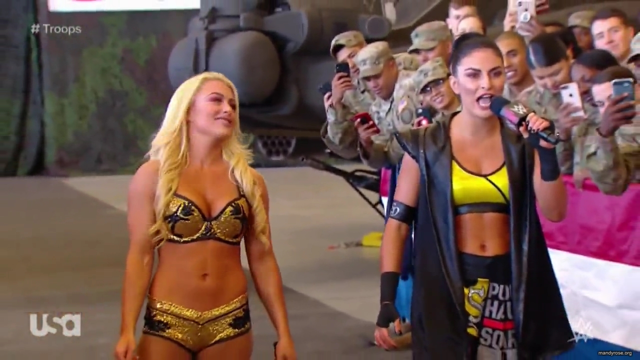 WWE_Tribute_To_The_Troops_2018_720p_mp40172.jpg