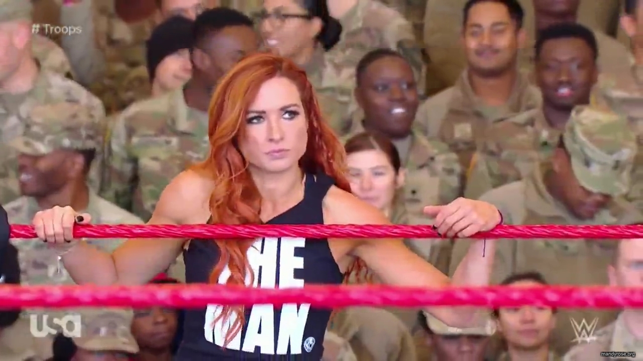 WWE_Tribute_To_The_Troops_2018_720p_mp40485.jpg