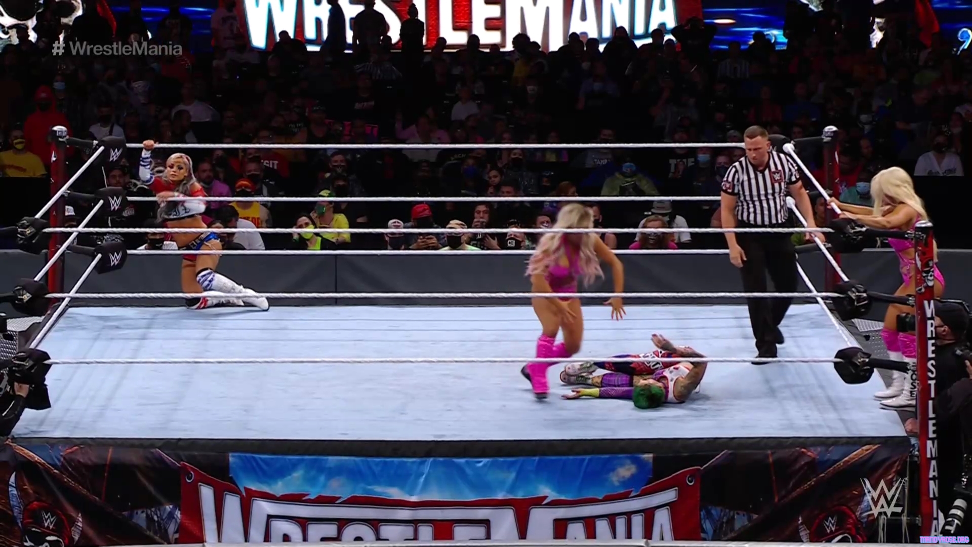 WWE_Wrestlemania_37_Day1_HDTV_1080p_x264-SkY_mp40247.jpg