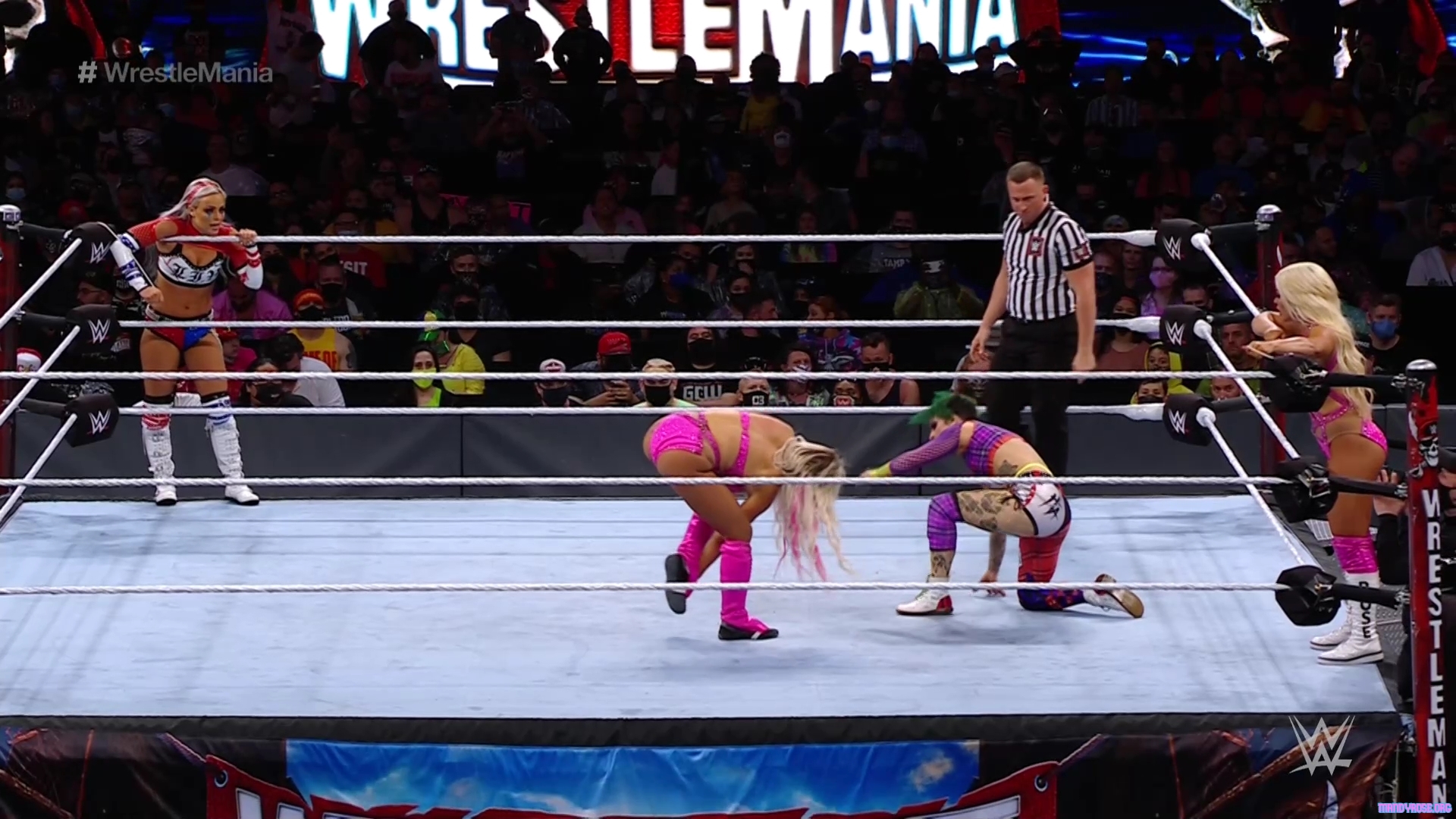 WWE_Wrestlemania_37_Day1_HDTV_1080p_x264-SkY_mp40259.jpg