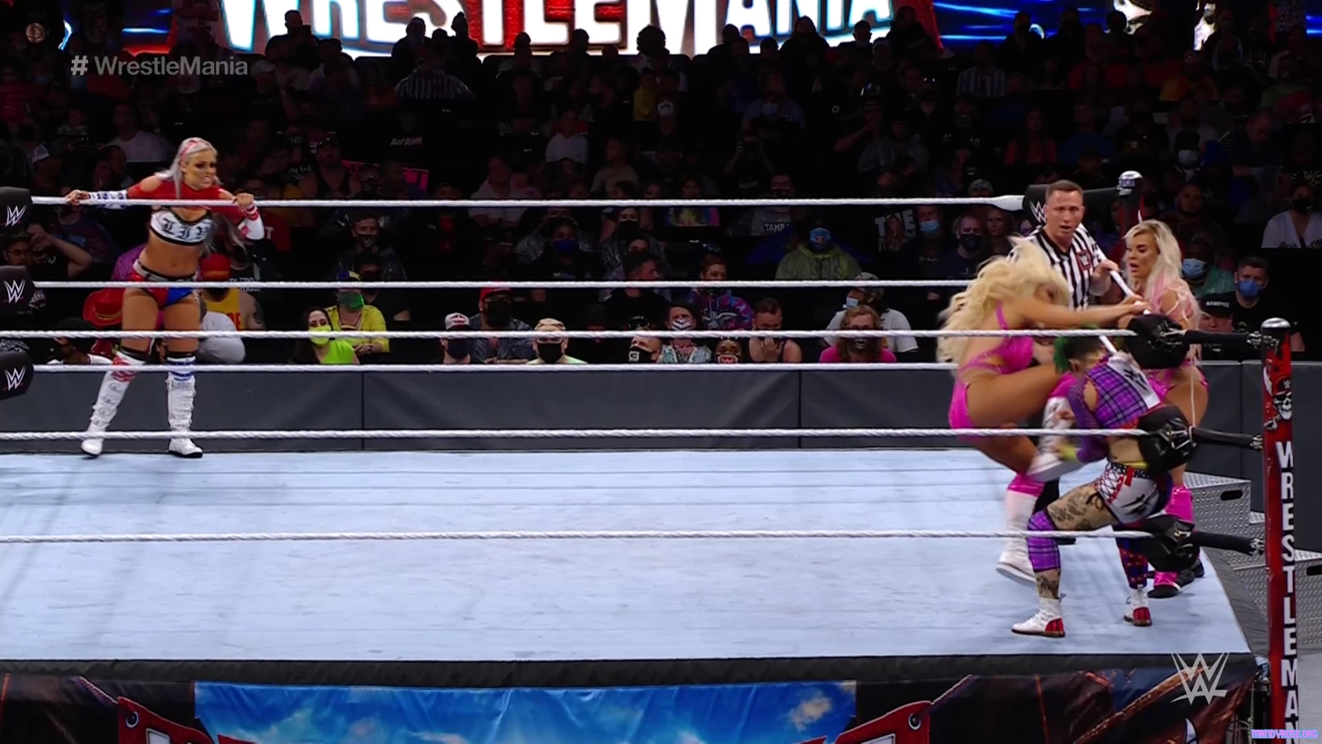 WWE_Wrestlemania_37_Day1_HDTV_1080p_x264-SkY_mp40290.jpg