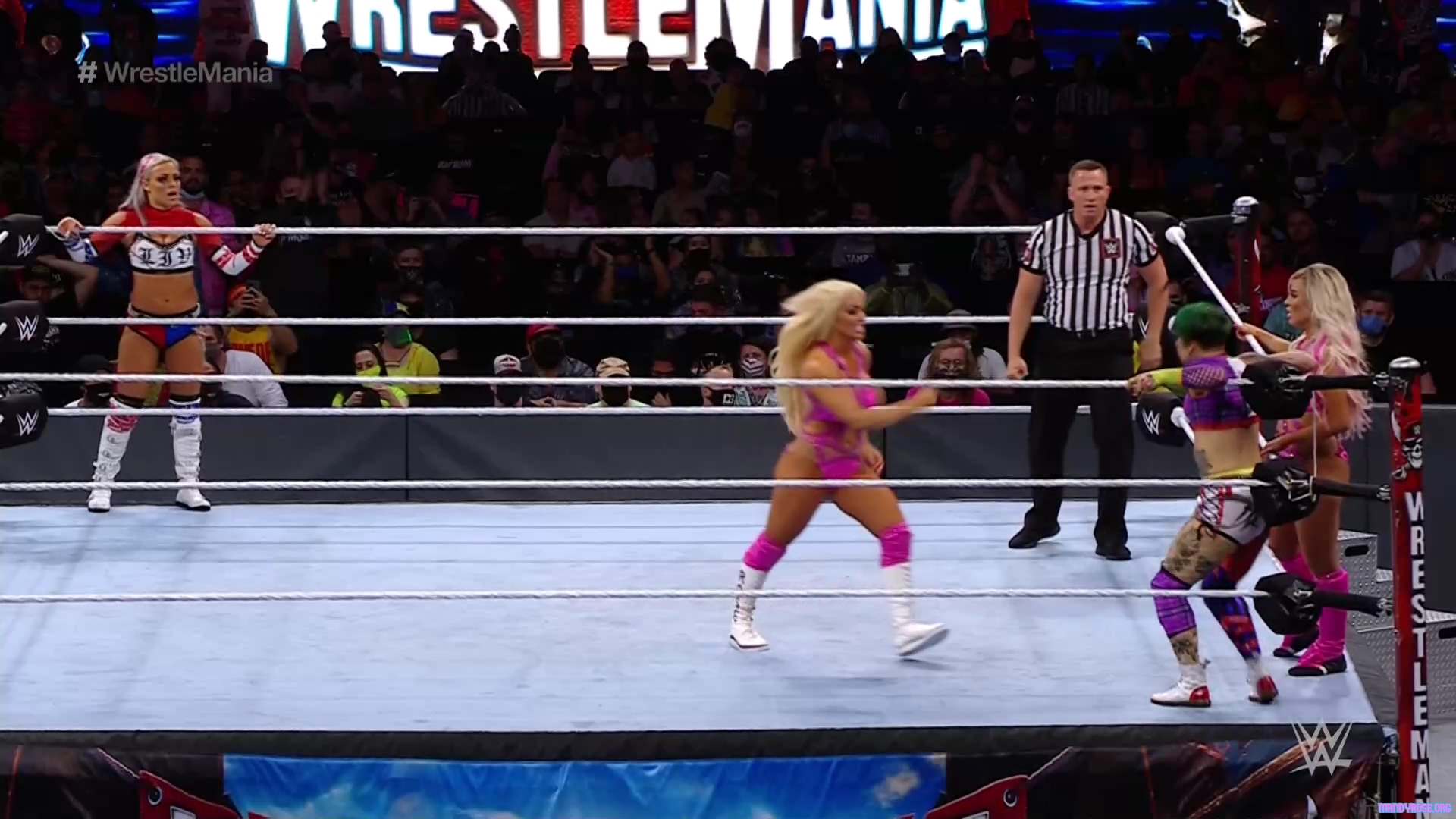 WWE_Wrestlemania_37_Day1_HDTV_1080p_x264-SkY_mp40296.jpg