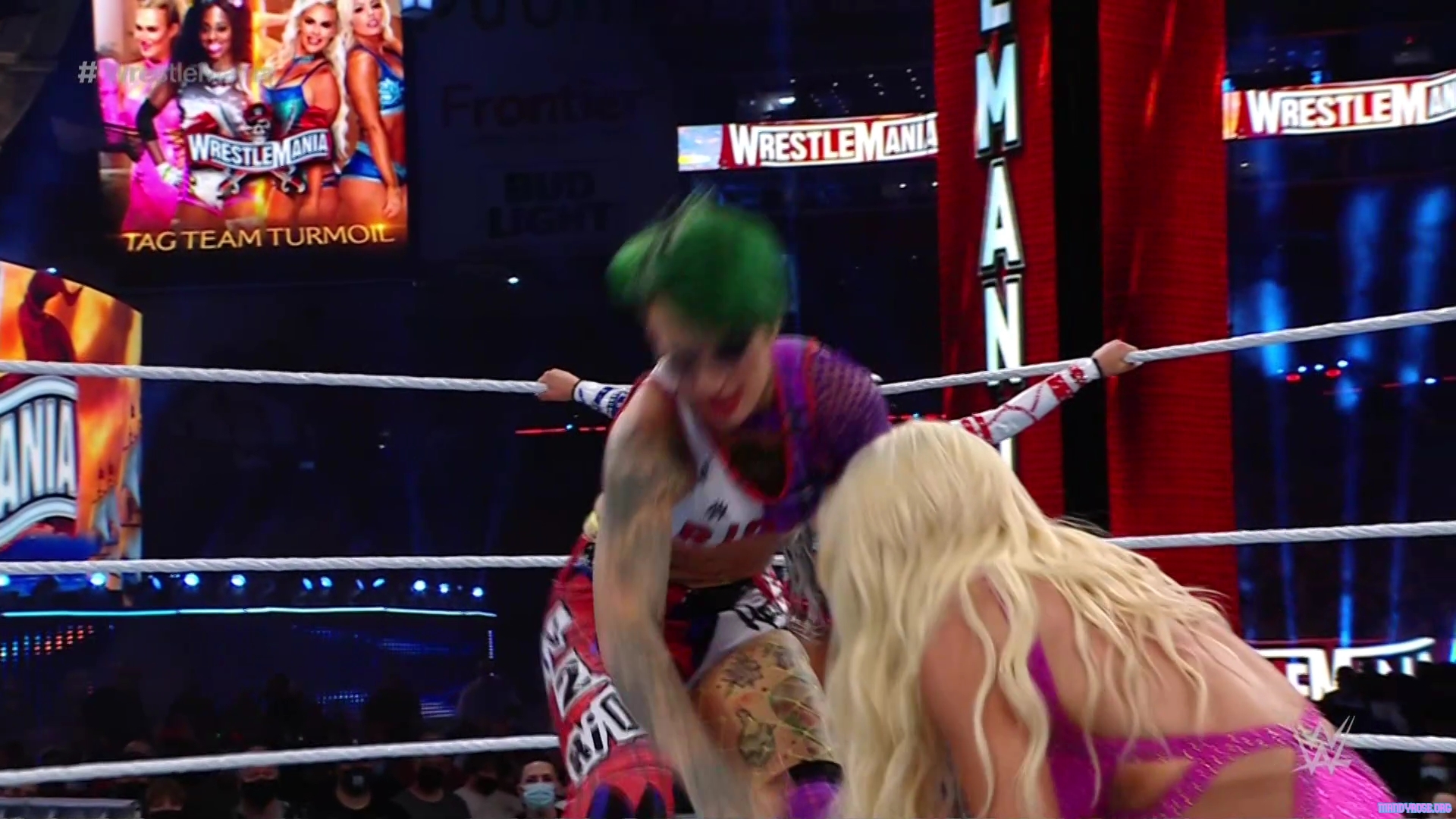 WWE_Wrestlemania_37_Day1_HDTV_1080p_x264-SkY_mp40339.jpg