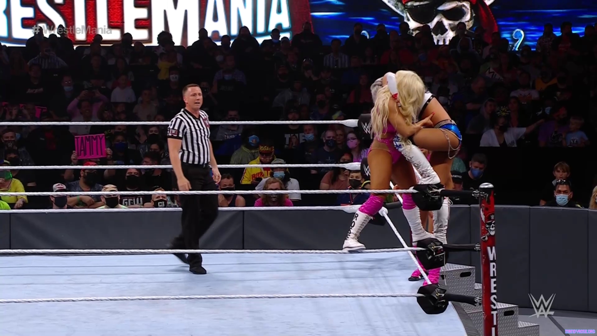 WWE_Wrestlemania_37_Day1_HDTV_1080p_x264-SkY_mp40401.jpg