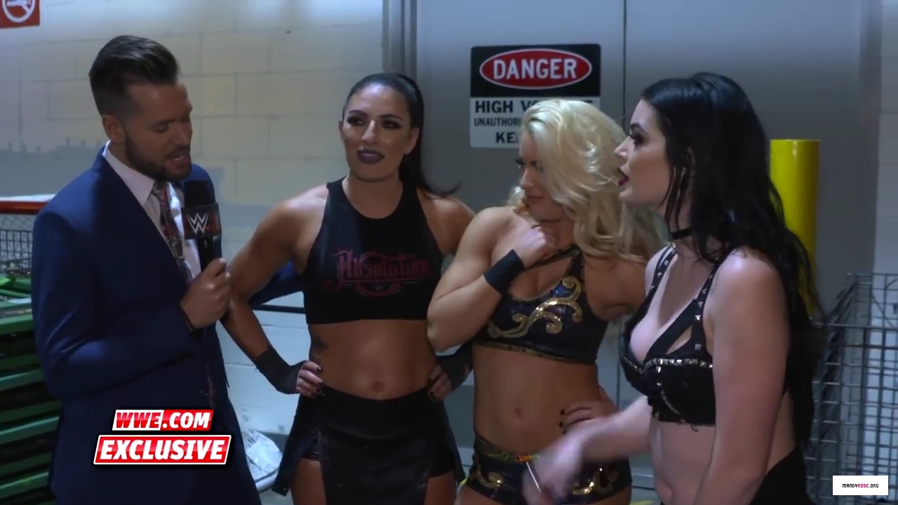 Why_Absolution_has_the_advantage_inside_the_Elimination_Chamber_Raw_Fallout_Feb__12_2018_mp40005.jpg