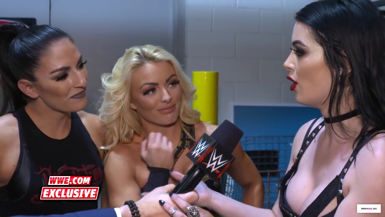 Why_Absolution_has_the_advantage_inside_the_Elimination_Chamber_Raw_Fallout_Feb__12_2018_mp40016.jpg