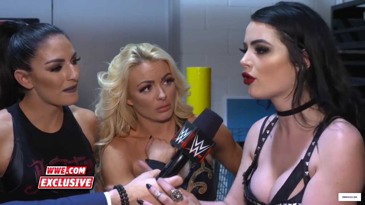 Why_Absolution_has_the_advantage_inside_the_Elimination_Chamber_Raw_Fallout_Feb__12_2018_mp40020.jpg