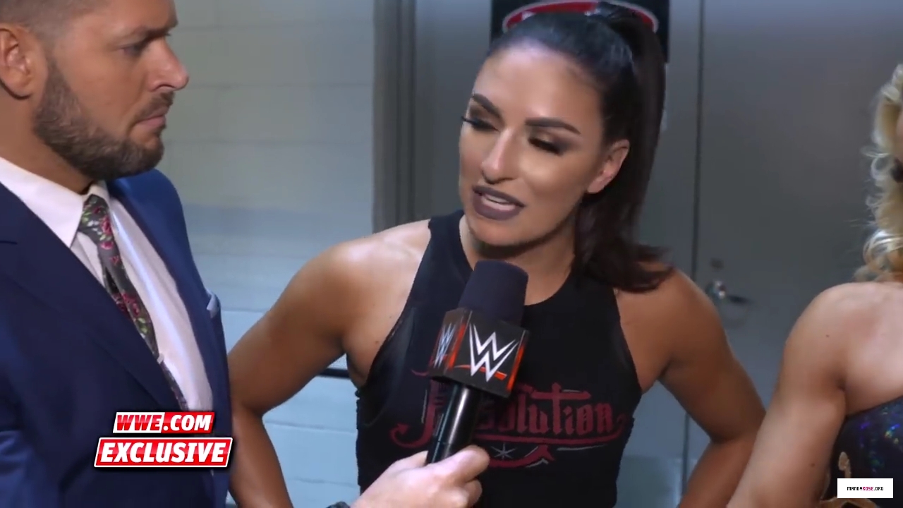 Why_Absolution_has_the_advantage_inside_the_Elimination_Chamber_Raw_Fallout_Feb__12_2018_mp40031.jpg