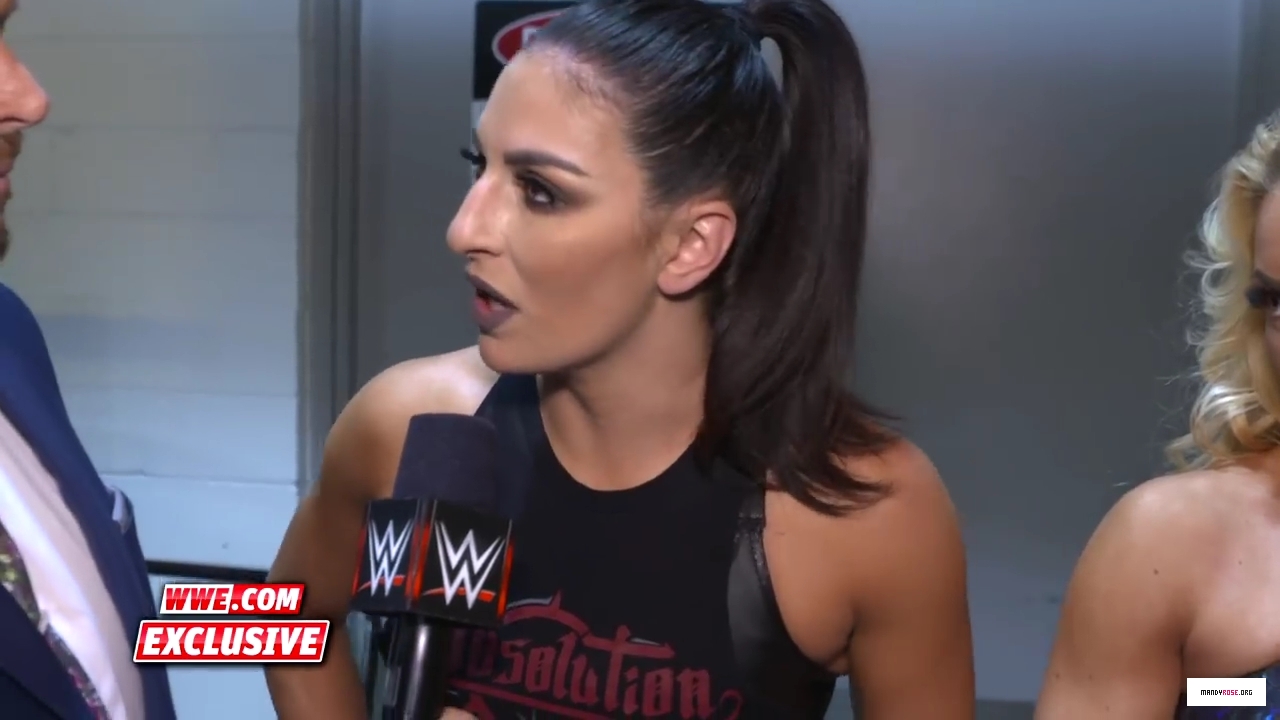 Why_Absolution_has_the_advantage_inside_the_Elimination_Chamber_Raw_Fallout_Feb__12_2018_mp40036.jpg