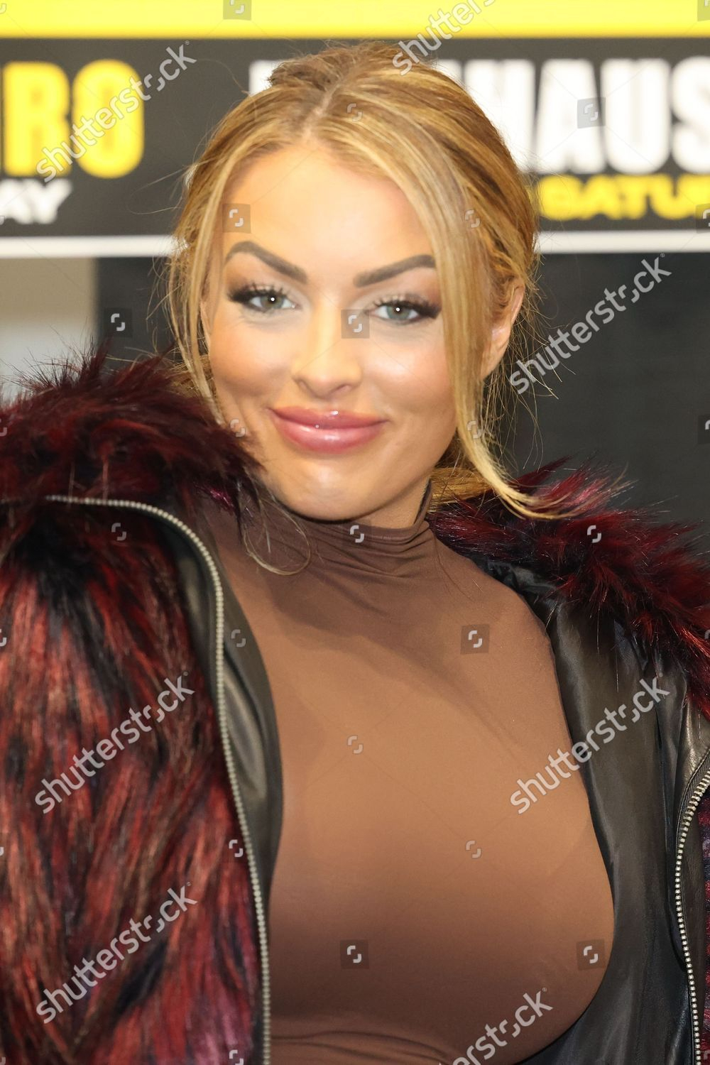 mandy-rose-amanda-saccomanno-appeared-day-3-1500w-14796197ao.jpg