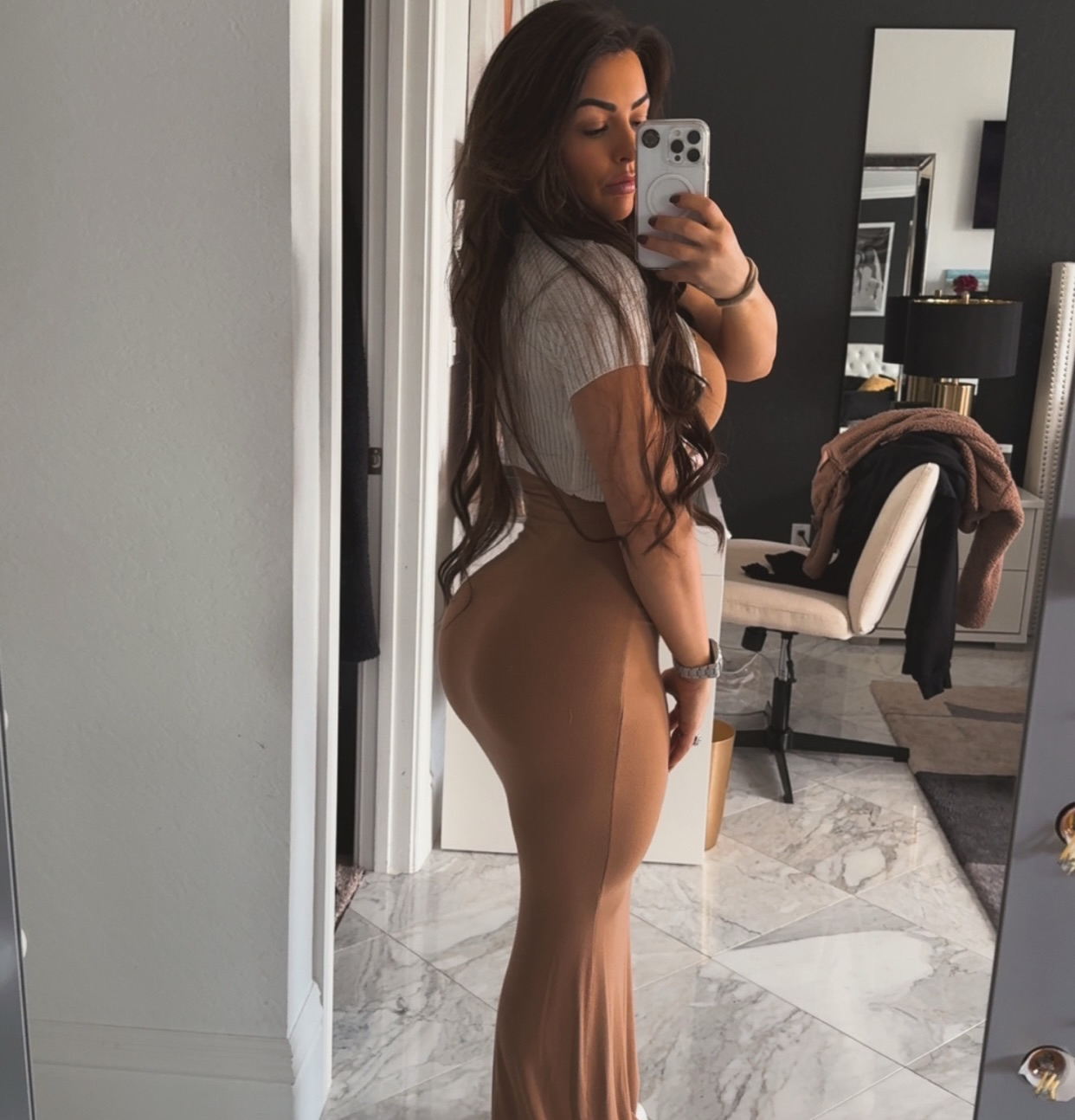 mandysacs_1765667061_3787012250373376119_24381117.jpg