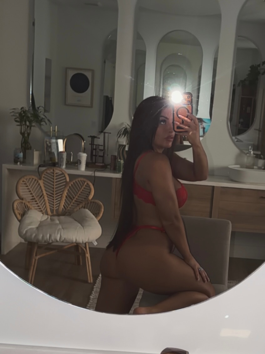 mandysacs_1771085935_3832469036530043347_24381117.jpg