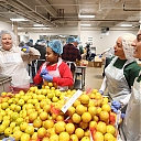 005_FOODBANK_11232019jg_0021.jpg