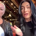 HOLAAAA_2121_Bogota2C_Colombia_WWE_Mandy_Rose_Sonya_Deville_Damandyz_Donutz_mp40019.jpg