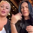 HOLAAAA_2121_Bogota2C_Colombia_WWE_Mandy_Rose_Sonya_Deville_Damandyz_Donutz_mp40024.jpg