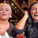 HOLAAAA_2121_Bogota2C_Colombia_WWE_Mandy_Rose_Sonya_Deville_Damandyz_Donutz_mp40028.jpg