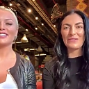 HOLAAAA_2121_Bogota2C_Colombia_WWE_Mandy_Rose_Sonya_Deville_Damandyz_Donutz_mp40037.jpg