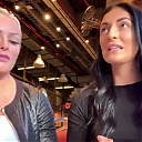 HOLAAAA_2121_Bogota2C_Colombia_WWE_Mandy_Rose_Sonya_Deville_Damandyz_Donutz_mp40042.jpg