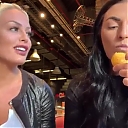 HOLAAAA_2121_Bogota2C_Colombia_WWE_Mandy_Rose_Sonya_Deville_Damandyz_Donutz_mp40064.jpg