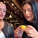 HOLAAAA_2121_Bogota2C_Colombia_WWE_Mandy_Rose_Sonya_Deville_Damandyz_Donutz_mp40074.jpg