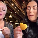HOLAAAA_2121_Bogota2C_Colombia_WWE_Mandy_Rose_Sonya_Deville_Damandyz_Donutz_mp40081.jpg