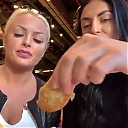 HOLAAAA_2121_Bogota2C_Colombia_WWE_Mandy_Rose_Sonya_Deville_Damandyz_Donutz_mp40107.jpg