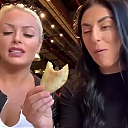 HOLAAAA_2121_Bogota2C_Colombia_WWE_Mandy_Rose_Sonya_Deville_Damandyz_Donutz_mp40133.jpg