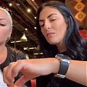 HOLAAAA_2121_Bogota2C_Colombia_WWE_Mandy_Rose_Sonya_Deville_Damandyz_Donutz_mp40218.jpg