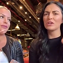 HOLAAAA_2121_Bogota2C_Colombia_WWE_Mandy_Rose_Sonya_Deville_Damandyz_Donutz_mp40225.jpg