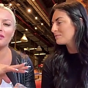 HOLAAAA_2121_Bogota2C_Colombia_WWE_Mandy_Rose_Sonya_Deville_Damandyz_Donutz_mp40227.jpg
